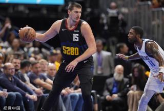 主场的巨大 主场的巨大