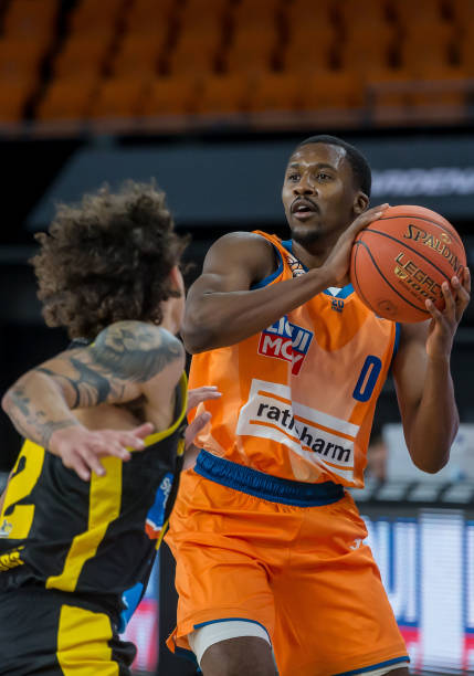 析他在比赛 析他在比赛